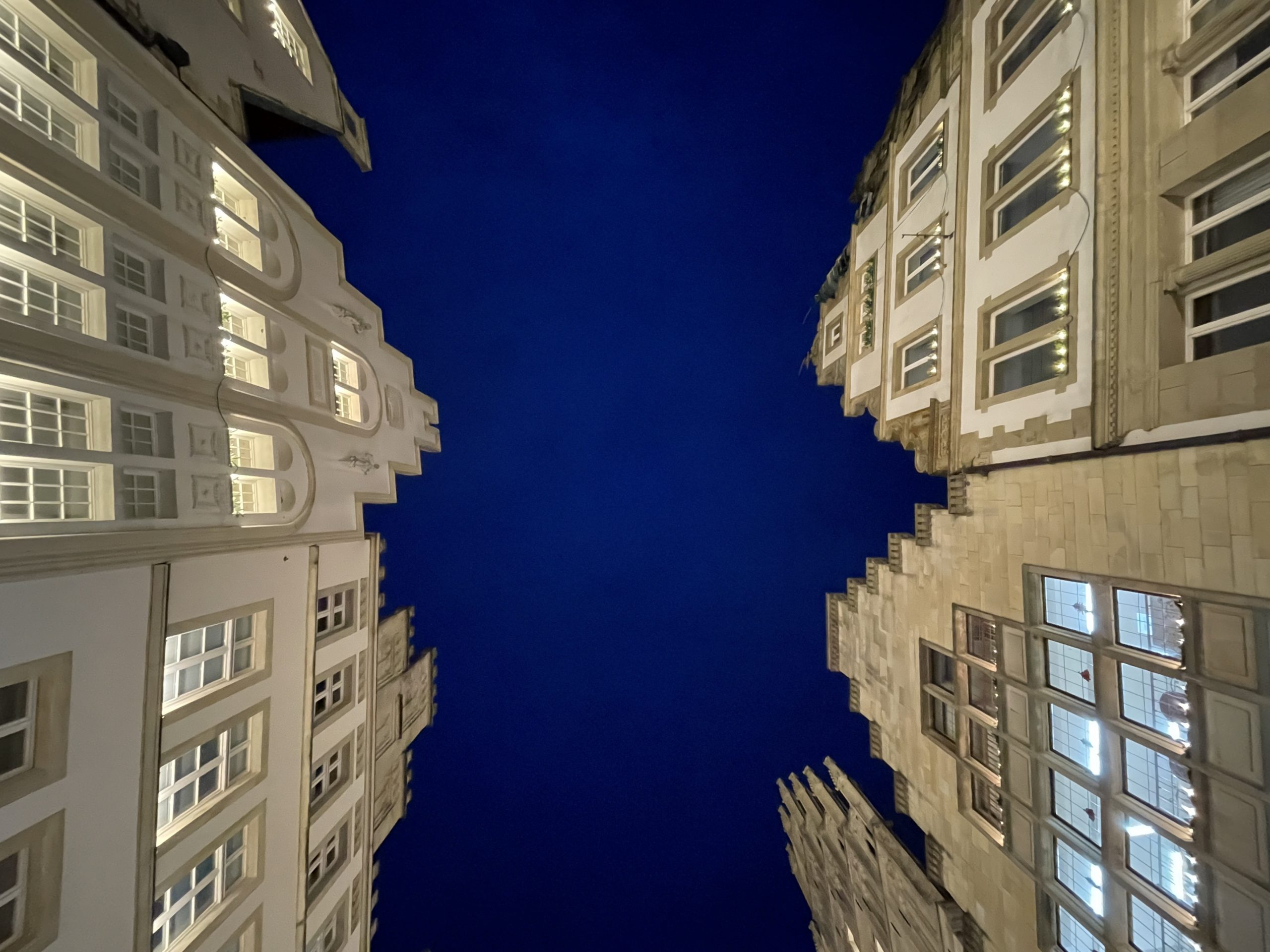 Münster Modell wünscht frohe Weihnachten - und einen guten Start in das neue Jahr 2026 - Foto: Stefan Rethfeld